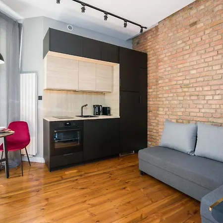 Studio Apartment Poznan City Center By Renters 아파트
